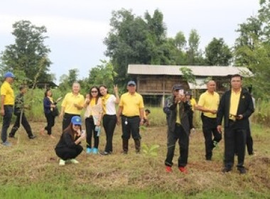 จัดกิจกรรมปลูกป่าเฉลิมพระเกียรติพระบาทสมเด็จพระเจ้าอยู่หัว ... พารามิเตอร์รูปภาพ 9